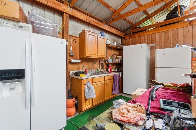 1821 Overbrook Road, Kershaw, SC 29067