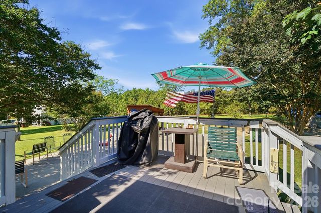 1821 Overbrook Road, Kershaw, SC 29067