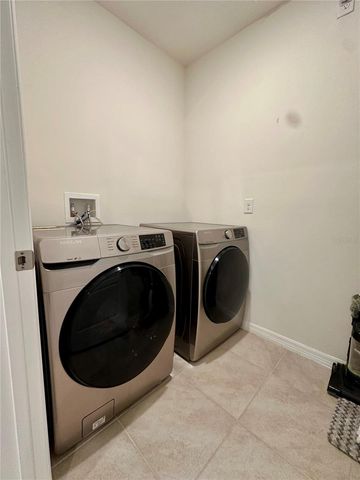 9582 BLACK WALNUT DRIVE, Groveland, FL 34736