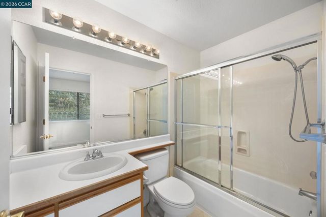 2590 2590 Oak Rd 244, Walnut Creek, CA 94597