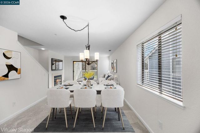 2590 2590 Oak Rd 244, Walnut Creek, CA 94597