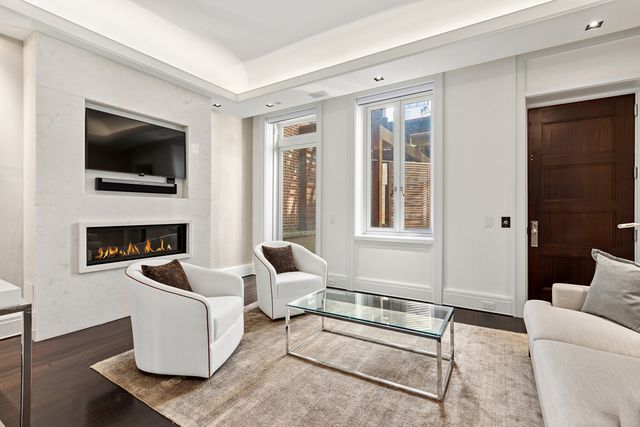 46 E 66TH Street, New York City, NY 10065