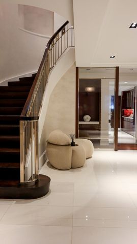46 E 66TH Street, New York City, NY 10065