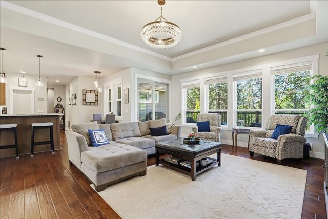 10213 Evergreen Ranch Ct, Grass Valley, CA 95949