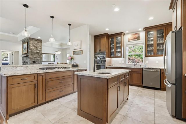 10213 Evergreen Ranch Ct, Grass Valley, CA 95949