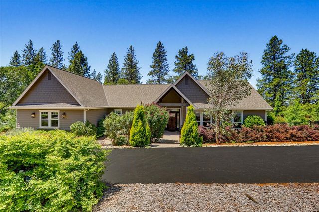 10213 Evergreen Ranch Ct, Grass Valley, CA 95949