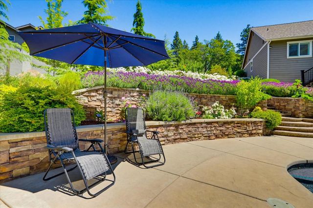 10213 Evergreen Ranch Ct, Grass Valley, CA 95949