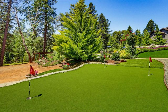 10213 Evergreen Ranch Ct, Grass Valley, CA 95949