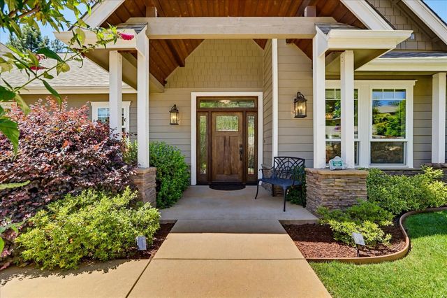 10213 Evergreen Ranch Ct, Grass Valley, CA 95949