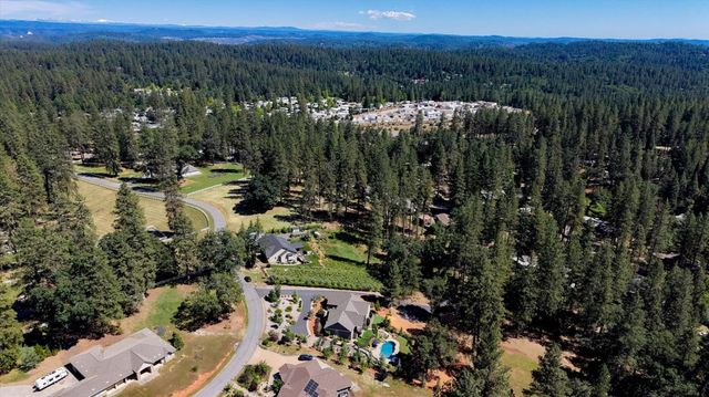10213 Evergreen Ranch Ct, Grass Valley, CA 95949