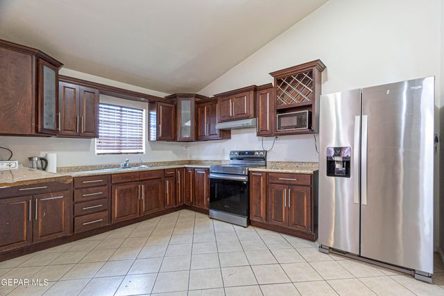 308 HACIENDA ESCONDIDA, San Elizario, TX 79849