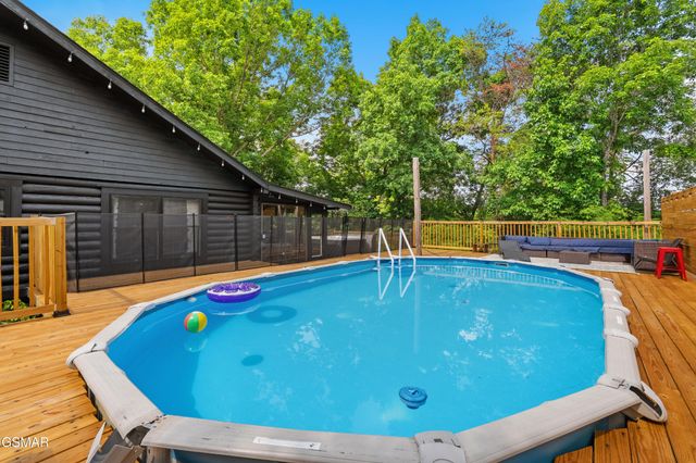 3009 Crestview Court, Sevierville, TN 37862
