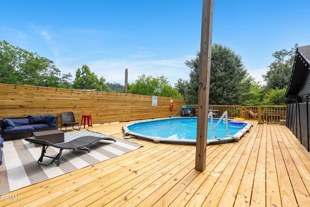 3009 Crestview Court, Sevierville, TN 37862