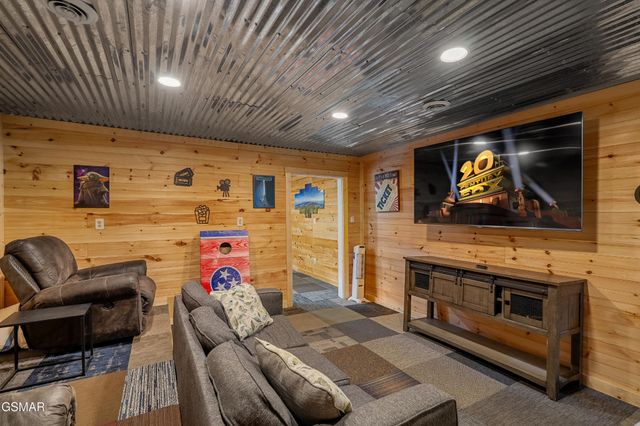 3009 Crestview Court, Sevierville, TN 37862