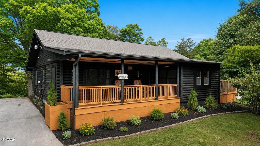 3009 Crestview Court, Sevierville, TN 37862