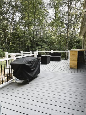 28 CARDINAL Drive, Killingly, CT 06241