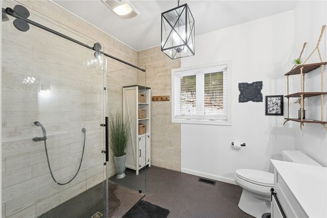 28 CARDINAL Drive, Killingly, CT 06241