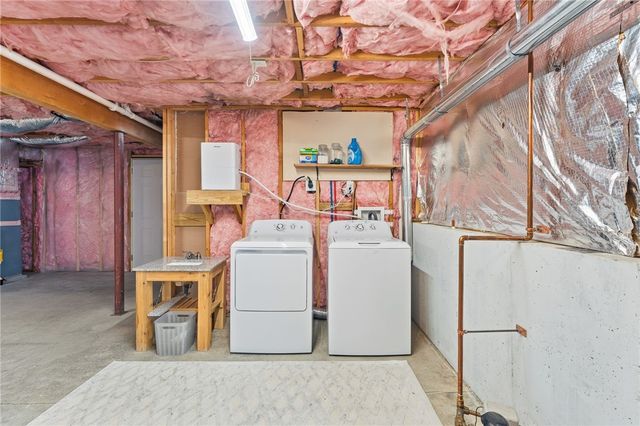 28 CARDINAL Drive, Killingly, CT 06241