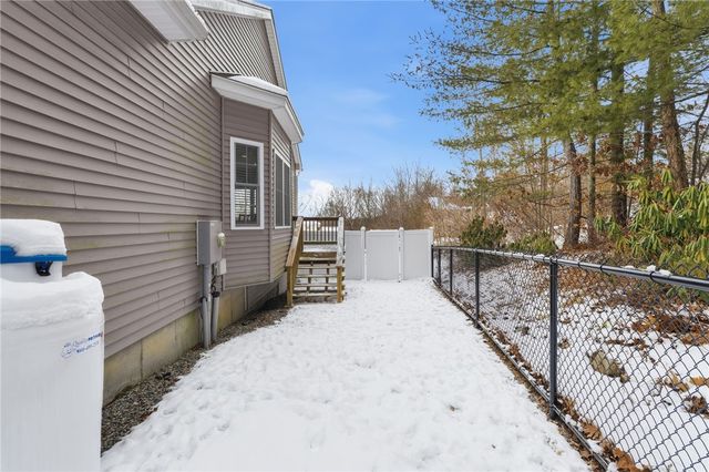 28 CARDINAL Drive, Killingly, CT 06241