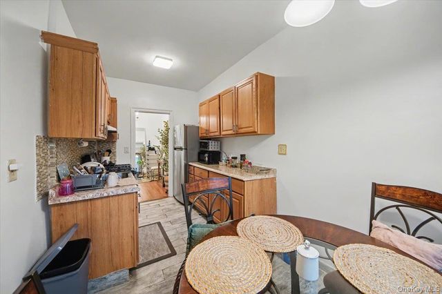 1045 Anderson Avenue 3D, Bronx, NY 10452