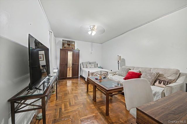 1045 Anderson Avenue 3D, Bronx, NY 10452