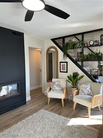 1111 Center Avenue, Cuyahoga Falls, OH 44221