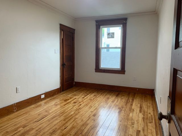 27 Granby Rd 2, Worcester, MA 01604