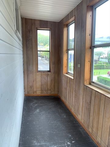 27 Granby Rd 2, Worcester, MA 01604