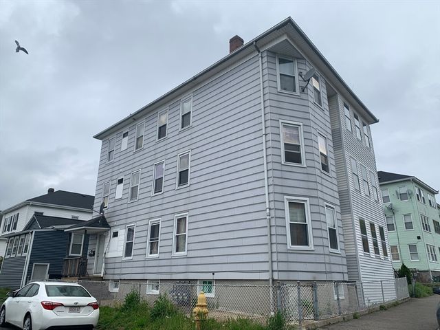 27 Granby Rd 2, Worcester, MA 01604