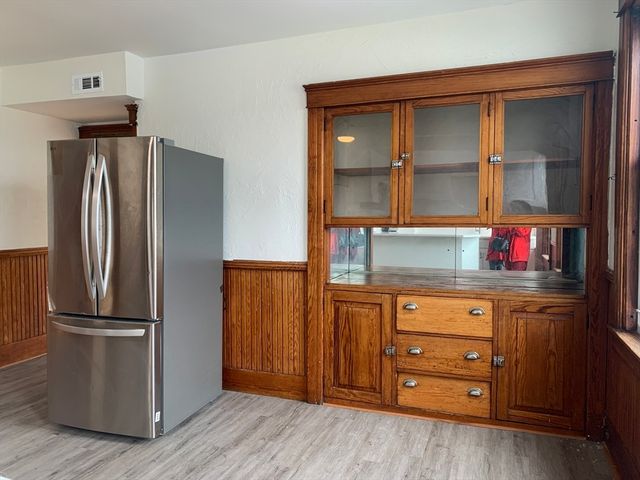 27 Granby Rd 2, Worcester, MA 01604