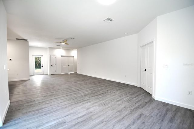 18380 DAKOTA AVENUE, Port Charlotte, FL 33954