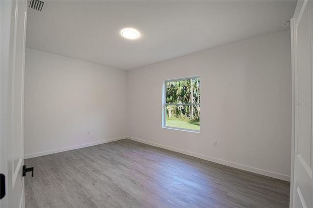 18380 DAKOTA AVENUE, Port Charlotte, FL 33954
