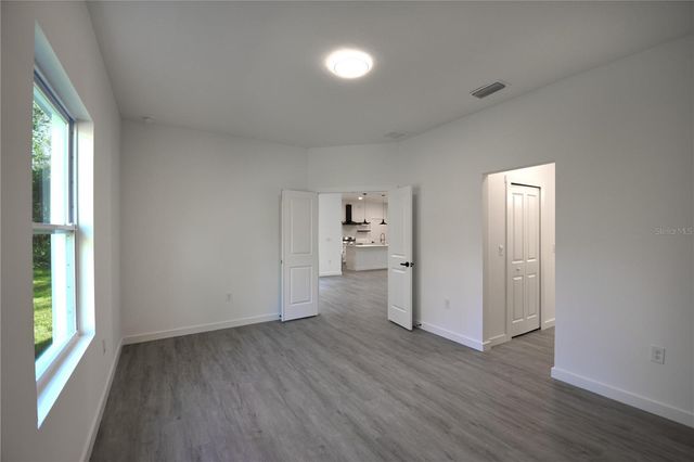 18380 DAKOTA AVENUE, Port Charlotte, FL 33954