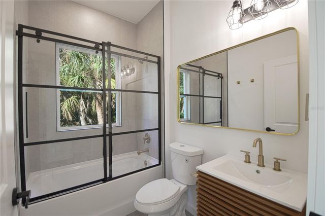 18380 DAKOTA AVENUE, Port Charlotte, FL 33954