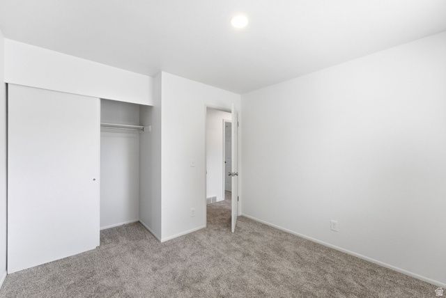 2146 E NEWCASTLE DR, Sandy, UT 84093