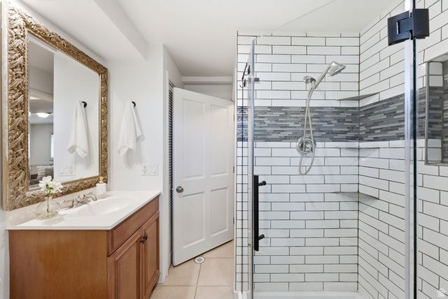 2146 E NEWCASTLE DR, Sandy, UT 84093