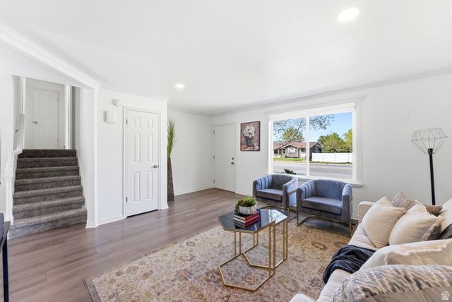 2146 E NEWCASTLE DR, Sandy, UT 84093