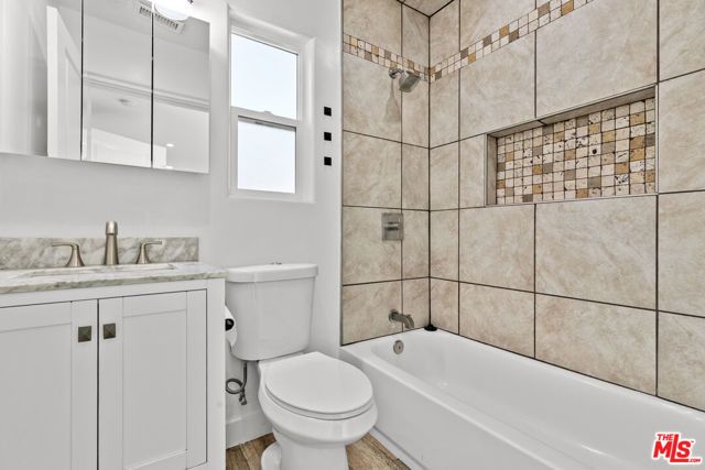 10823 Cantara Street, Sun Valley (los Angeles), CA 91352