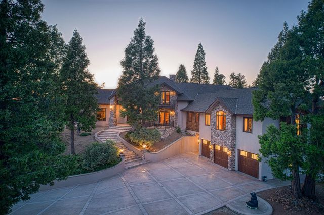 42555 Bretz Point Lane, Shaver Lake, CA 93664