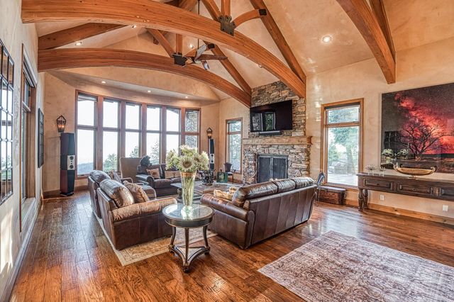 42555 Bretz Point Lane, Shaver Lake, CA 93664