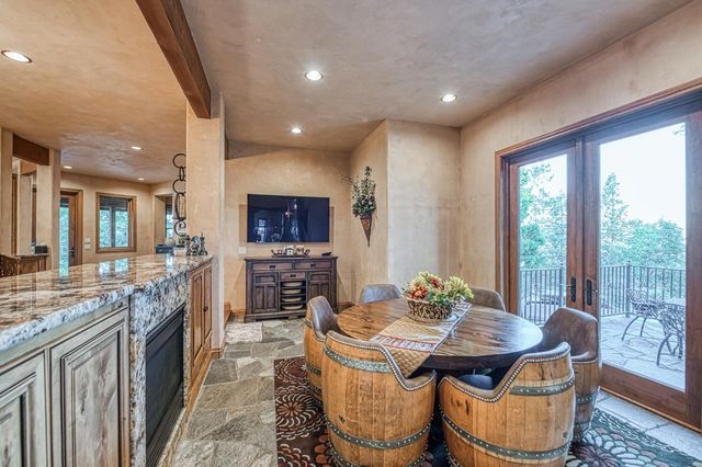 42555 Bretz Point Lane, Shaver Lake, CA 93664