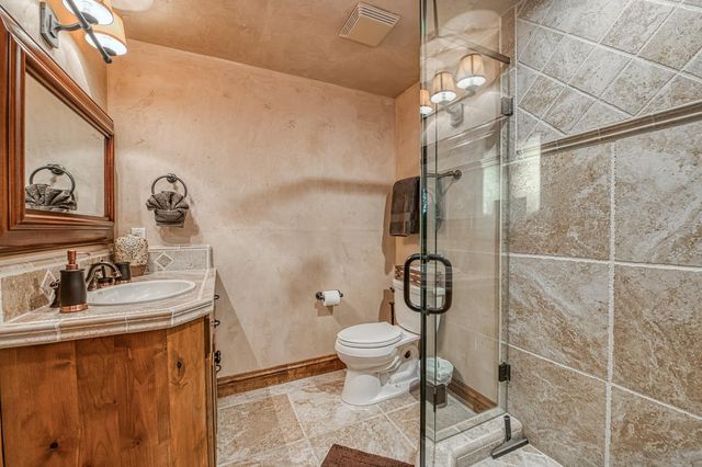 42555 Bretz Point Lane, Shaver Lake, CA 93664