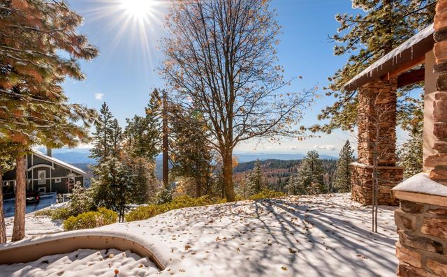 42555 Bretz Point Lane, Shaver Lake, CA 93664