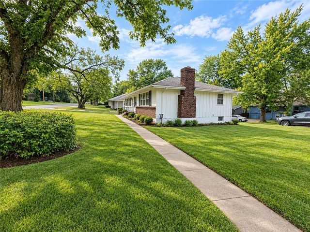 5836 E 99TH Street, Kansas City, MO 64134
