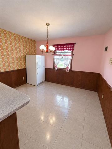 5836 E 99TH Street, Kansas City, MO 64134