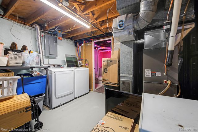 13353 Masonic Boulevard, Warren, MI 48088