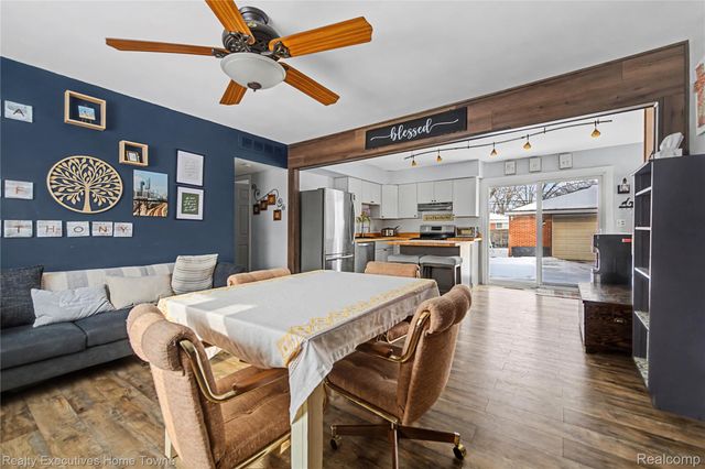 13353 Masonic Boulevard, Warren, MI 48088