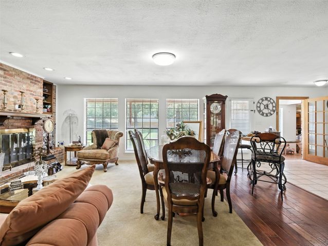 1920 E Tudor Street, Paris, TX 75460