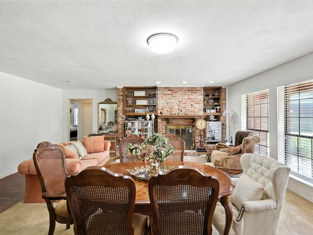 1920 E Tudor Street, Paris, TX 75460