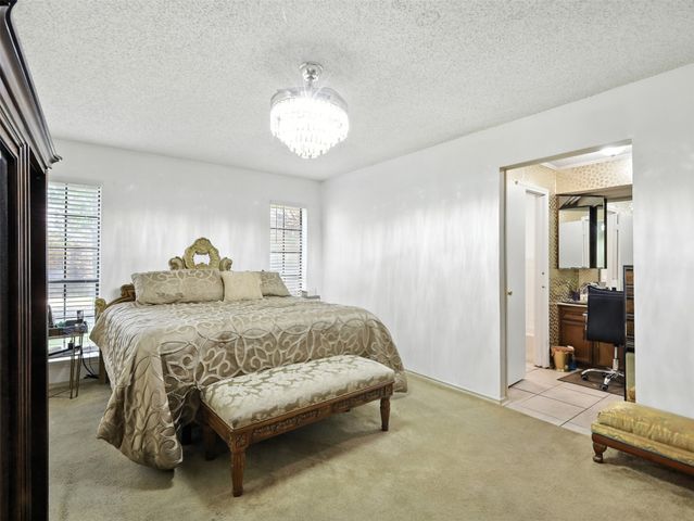 1920 E Tudor Street, Paris, TX 75460